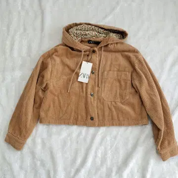 택 포함 새상품 ZARA 코듀로이 크롭 자켓 베이지 M