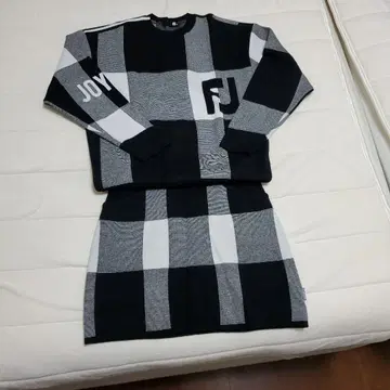 FootJoy 체크 무늬 스웨터 스커트 세트