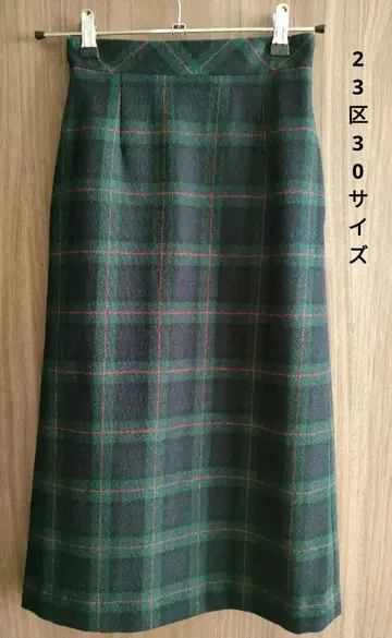 23구 다크 그린 체크 무늬 타이트 스커트