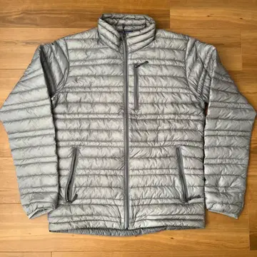 14년산 파타고니아 다운 스웨터