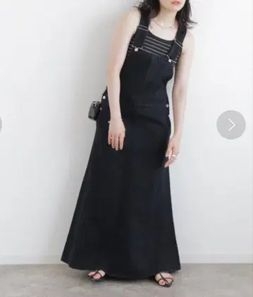 Spick & Span 데님 살로펫 스커트(원가 24,200엔)