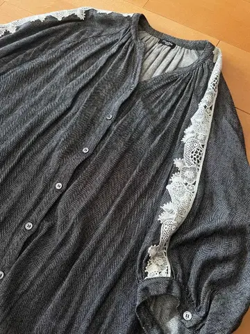 marblesud 마블슈드 7부 소매 상의 애니멀 레이스