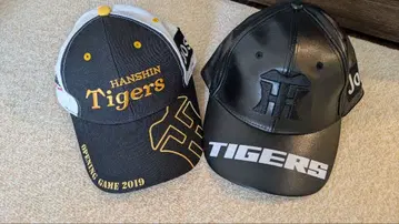 [ 미사용 새상품 ] 한신 타이거즈 모자 캡 2세트