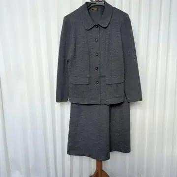 레리안 그레이 울 스커트 셋업