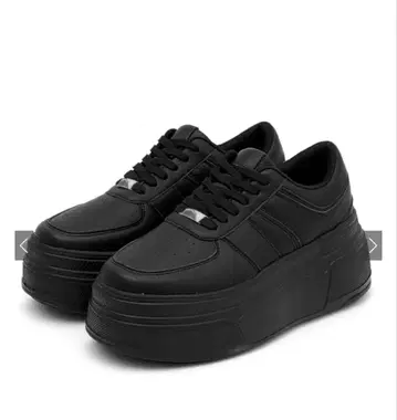 통굽 블랙스 운동화