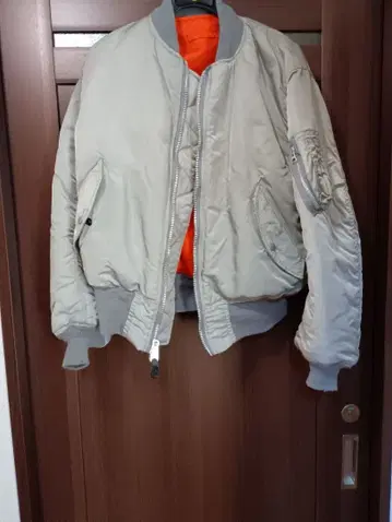 ALPHA 리버서블 점퍼 그레이/오렌지