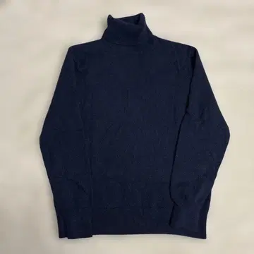 유니클로 캐시미어 네이비 터틀넥 스웨터 남성용 M