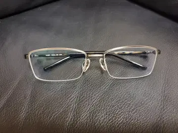 새상품급 999.9 S-805T 하프림 스퀘어 안경 프레임