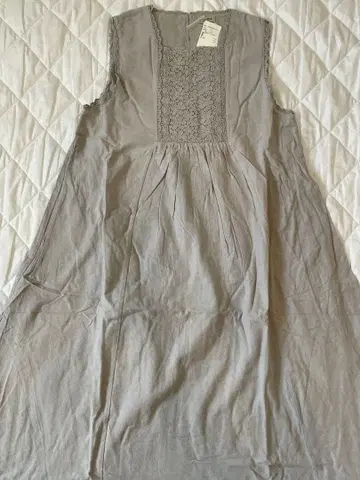 [택 포함 새상품] 사만사 모스모스 슬리브리스 가슴 레이스 원피스