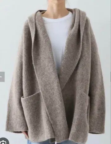 로렌 마누기안 알파카 울 가운