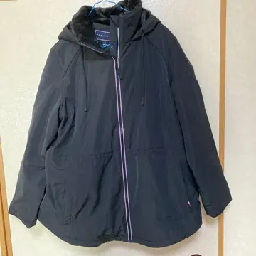 TOMMY 플리스 안감 부착 블랙 자켓