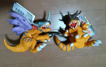 디지몬 다이나모션 그레이몬 & 메탈그레이몬 피규어 소프트 비닐