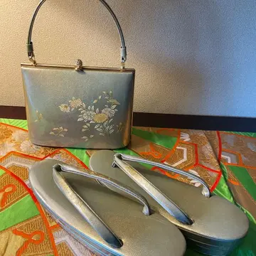 최고급 에나멜 마감의 고급스럽고 화려한 조리 백 세트