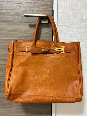 시타 파란티카 브라운 가죽 토트백