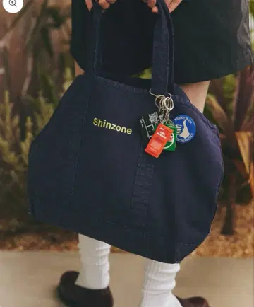 Shinzone 네이비 토트백