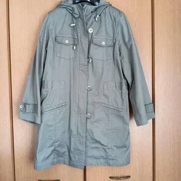 카키 그레이 후드 부착 모즈 코트