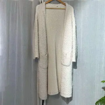 젤라또피케 가운 gelato pique 화이트