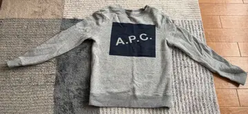 A.P.C. 그레이 로고 맨투맨