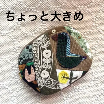 미나 페르호넨 핸드메이드 미니 파우치 브라운 계열