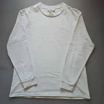 MXP 화이트 긴팔 티셔츠