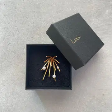 라미 펄 다운 스파크 M 귀찌 골드