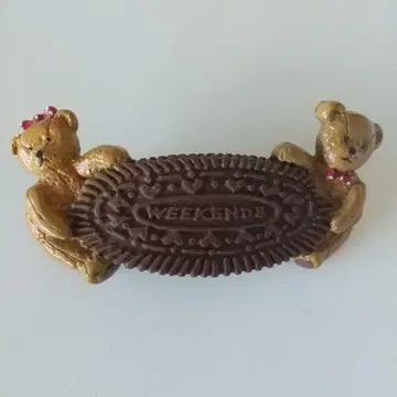 위크엔즈 weekends 곰 머리핀