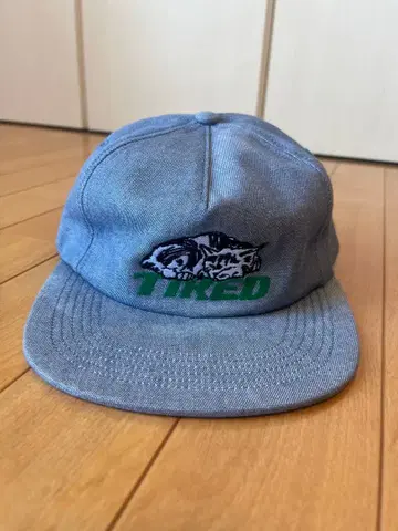 Tired 그레이 캡