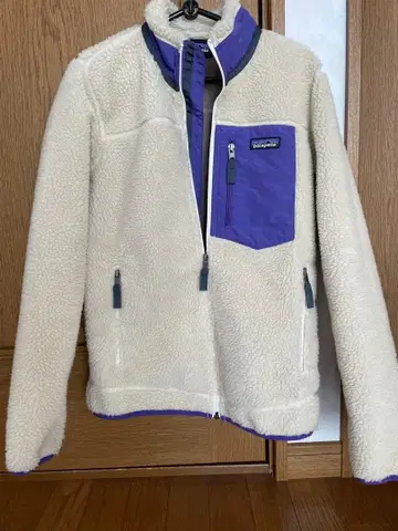 patagonia 플리스 자켓 S 사이즈 크림/퍼플