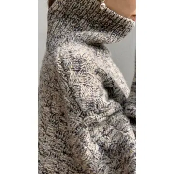 새상품 앙클리어 터틀 니트