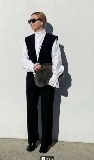 Girlish St.cecilia V넥 살로펫 L