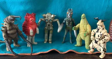 울트라맨 괴수 묶음 판매