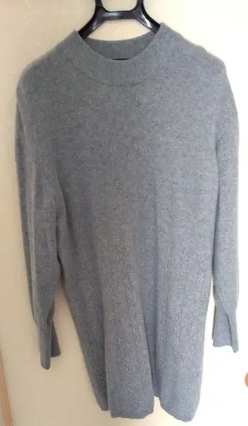 DAILY DALHAN 그레이 니트 스웨터 캐시미어 100%