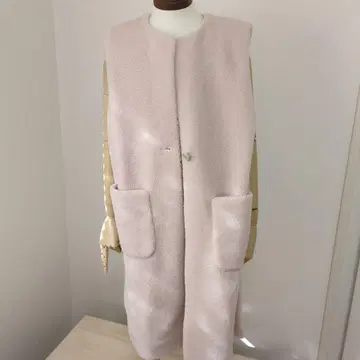 핑크 플리스 베스트 버튼 포함