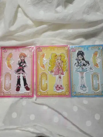 빛의 전사 프리큐어 MaxHeart 아크릴 스탠드 세트