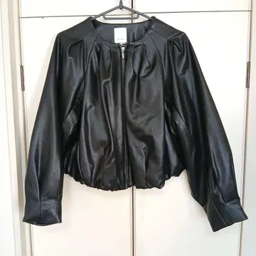 블랙 페이크 가죽 자켓