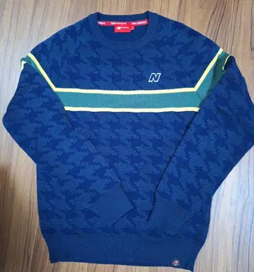 뉴발란스 골프 네이비 스웨터 사이즈 5