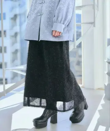 블랙 라메 프린지 내로우 스커트