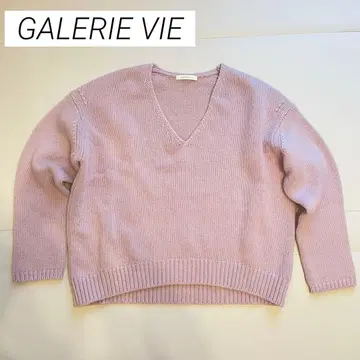 새상품급 GALERIE VIE 투모로우랜드 울 V넥 니트 보라색 S
