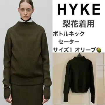 [ 모델 리카 착용 ] HYKE 하이크 보틀넥 니트 카키