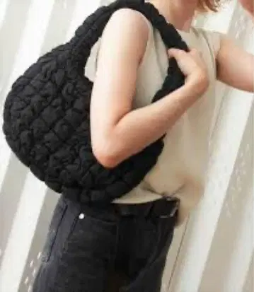 COS 퀼팅 미니 백