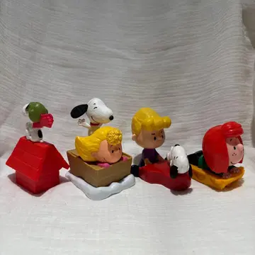 스누피 캐릭터 4종 세트