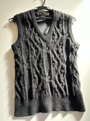 닐바렛/V넥 슬리브리스 니트