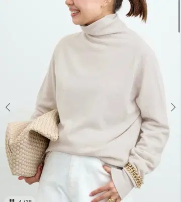 2022 두지엠 클라세 CAPRI 터틀넥 풀오버