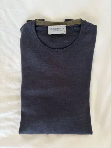 JOHN SMEDLEY 스웨터