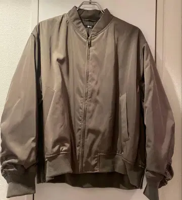 유니클로 C 봄버 자켓 올리브 XXL