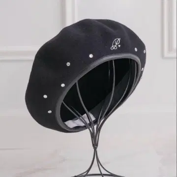 pium 로고 비쥬 스터드 베레모 블랙