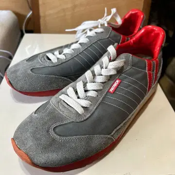 PATRICK 그레이/레드 스니커즈