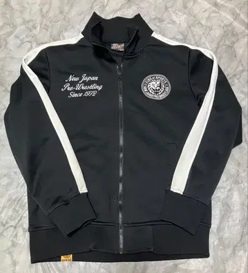 New Japan Pro-Wrestling 저리 블랙 M 사이즈