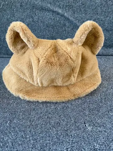 Duffy 귀 달린 베이지 모자