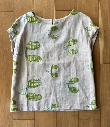 미나 페르호넨 플로버 슬리브리스 셔츠